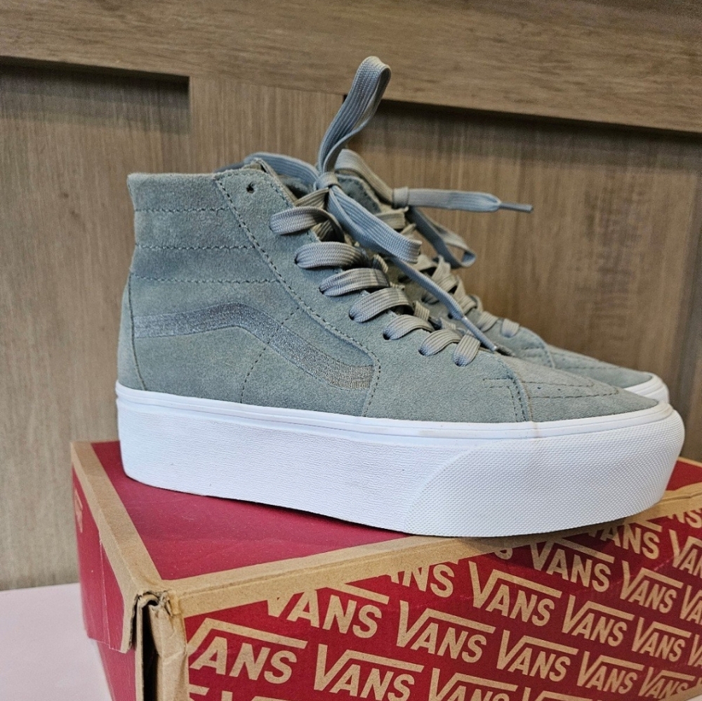 Vans hi tops platform 7.5